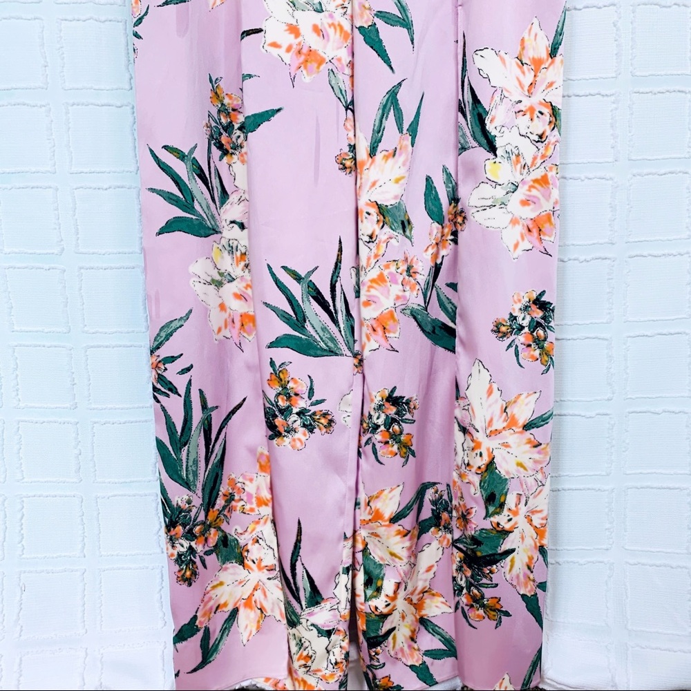 Guess LEIGH FLORAL JUMPSUIT Lavender size 10 - Picture 9 of 14